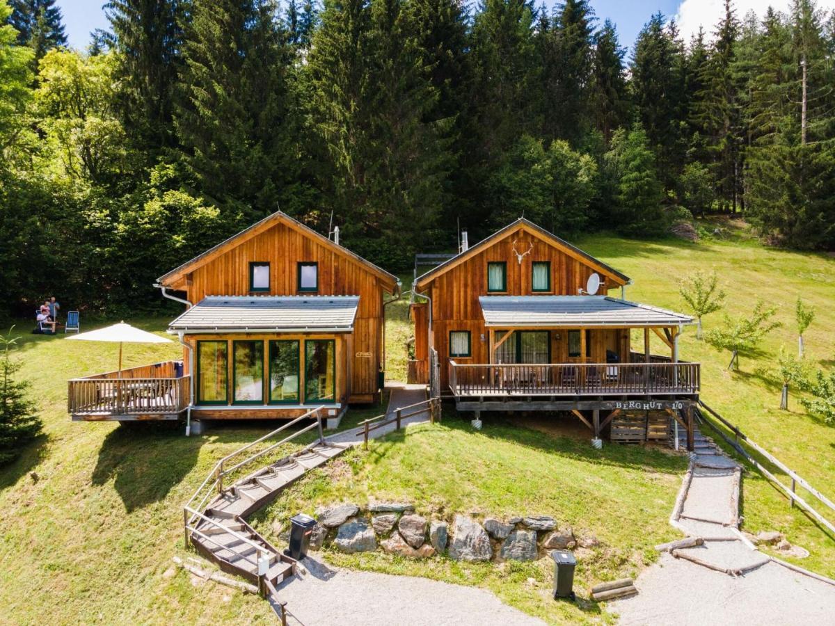 Detached Wooden Chalet In Stadl An Der Mur Styria Facing South With Sauna Villa Eksteriør bilde